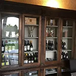 Relais Montepepe Winery & 4* Монтіньозо