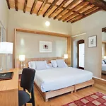 Relais Montepepe Winery & 4*