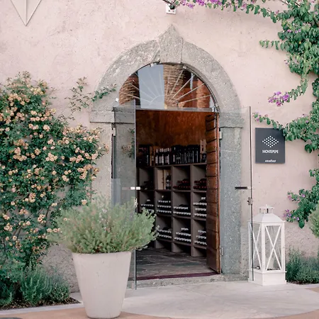Relais Montepepe Winery & Alojamento de Acomodação e Pequeno-almoço 4*
