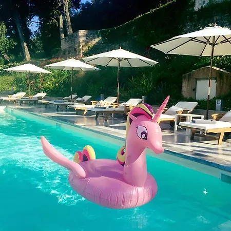 Relais Montepepe Winery & 4*