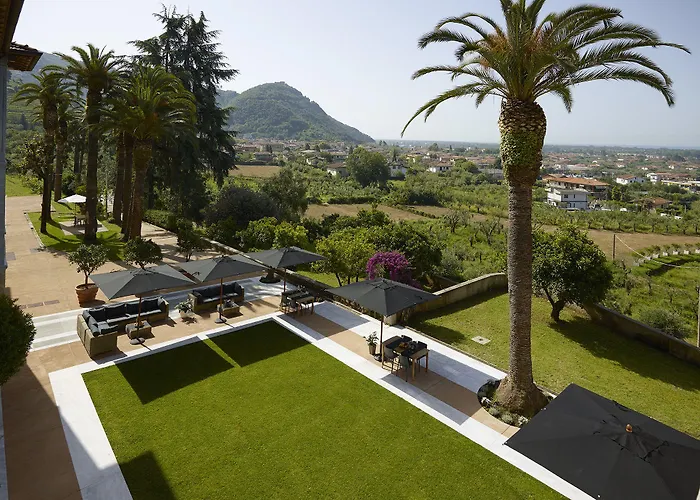 Relais Montepepe Winery & 4*